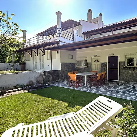 Annas Family House