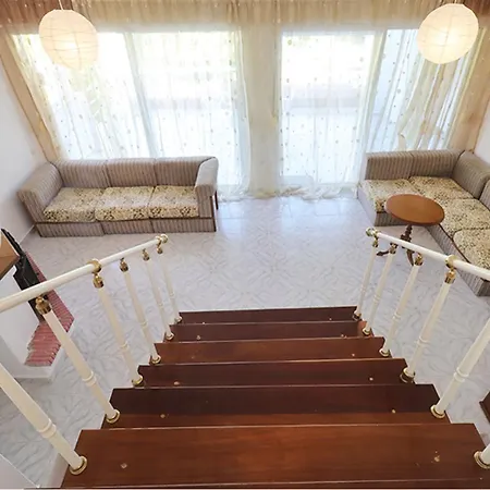 Nyaraló Annas Family House *